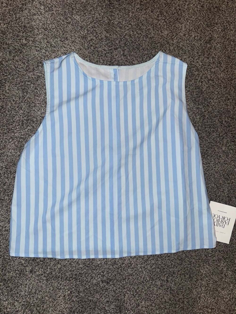 Tankaneo Blue and White Striped Sleeveless Button-Back Crop Top